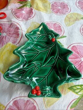 Vintage 1950-65 Lefton Ceramic 8 x 7” Christmas Tree Candy Dish made in Japan